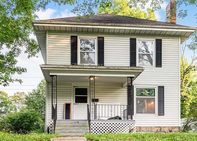 Property at 424 Grover St, Warrensburg, MO 64093, 3 beds, 1.5 baths