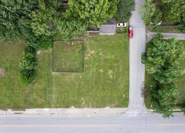 Property at 3200 Brown Ave, Kansas City, KS 66104