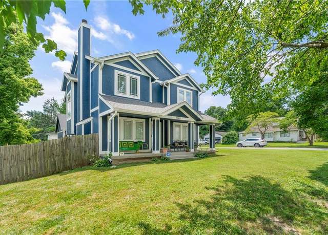 Property at 13601 E 35th St, Independence, MO 64055, 4 beds, 2.5 baths