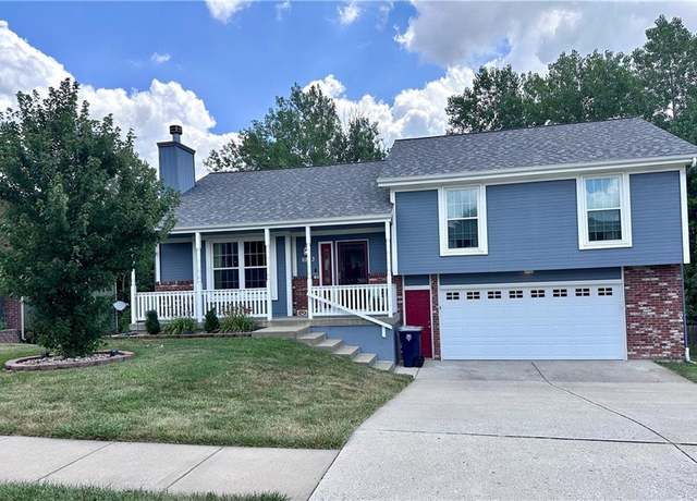 Property at 6843 N Crystal Ave, Kansas City, MO 64119, 3 beds, 2.5 baths
