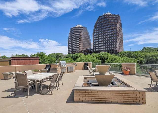 Property at 4545 Wornall Rd #602, Kansas City, MO 64111, 2 beds, 2 baths