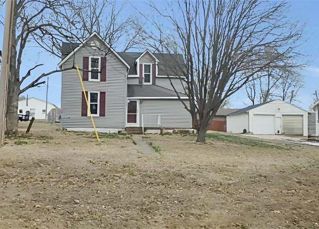 Property at 208 Osage St, Nortonville, KS 66060, 3 beds, 1 bath