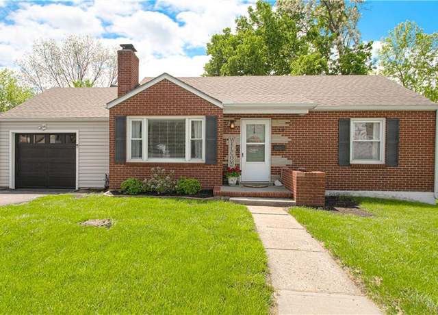 Property at 529 W Liberty Dr, Liberty, MO 64068, 2 beds, 1.5 baths