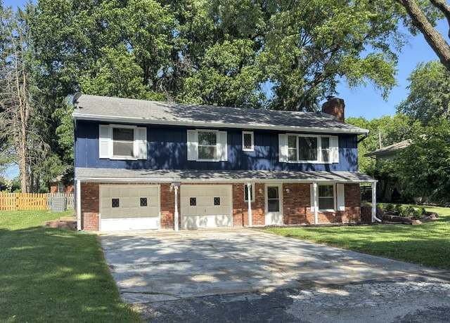 Property at 1108 N Ridge Ave, Liberty, MO 64068, 3 beds, 2.5 baths
