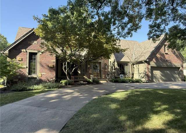 Property at 12727 Sagamore Rd, Leawood, KS 66209, 5 beds, 3.5 baths