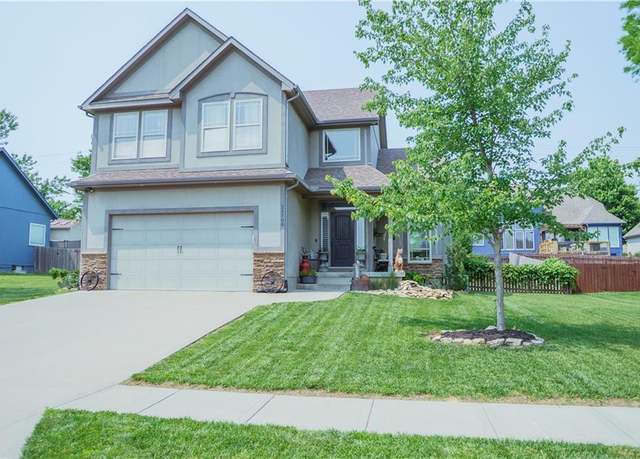 Property at 25700 E 32nd St, Blue Springs, MO 64015, 4 beds, 3.5 baths