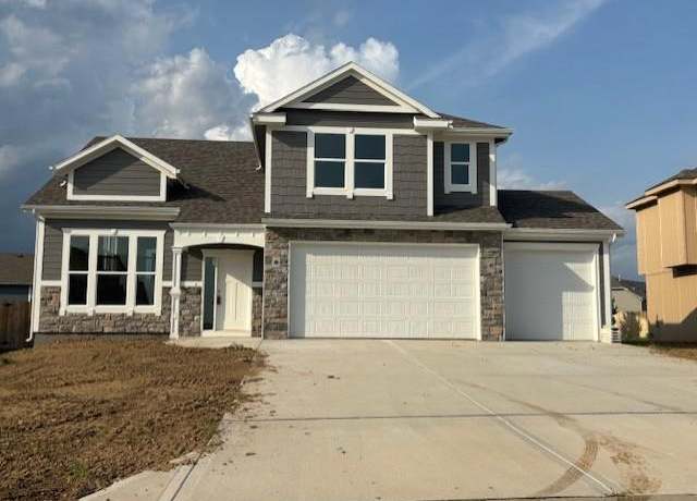 Property at 15614 Sheridan Ct, Basehor, KS 66007, 3 beds, 2 baths