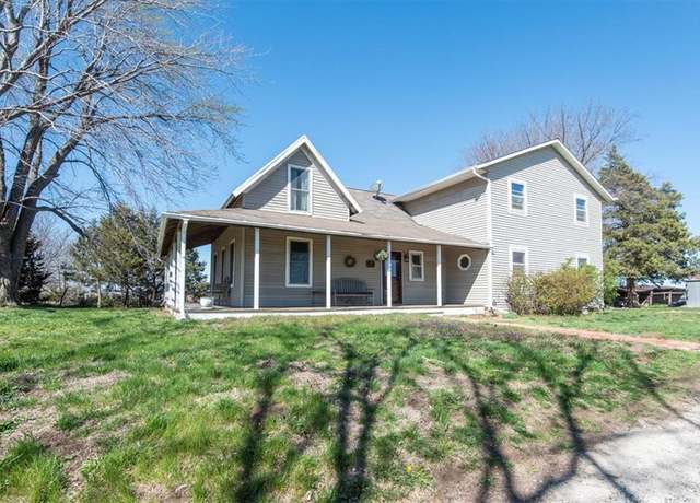 Property at 18492 Effingham Rd, Valley Falls, KS 66088, 1 bed, 1 bath