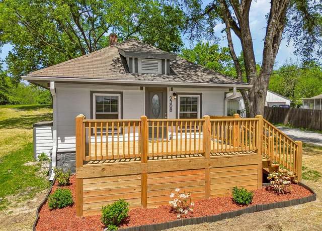 Property at 2308 NW 53rd Ter, Kansas City, MO 64151, 5 beds, 3 baths