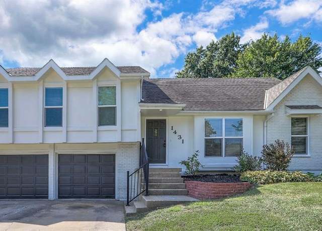Property at 1431 E Wells Fargo Dr, Olathe, KS 66062, 4 beds, 3 baths
