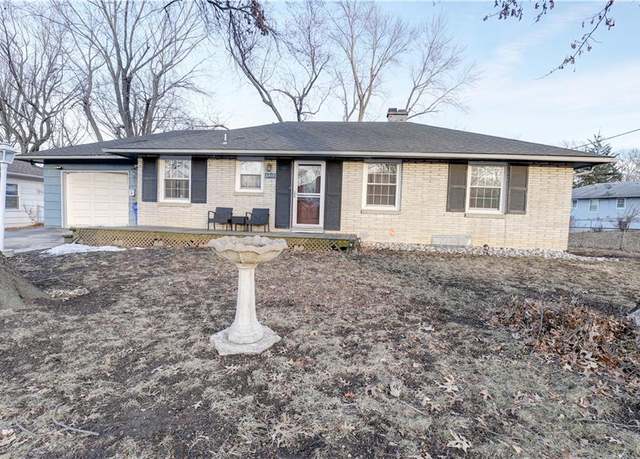 Property at 8419 Spring Valley Rd, Raytown, MO 64138, 3 beds, 2 baths