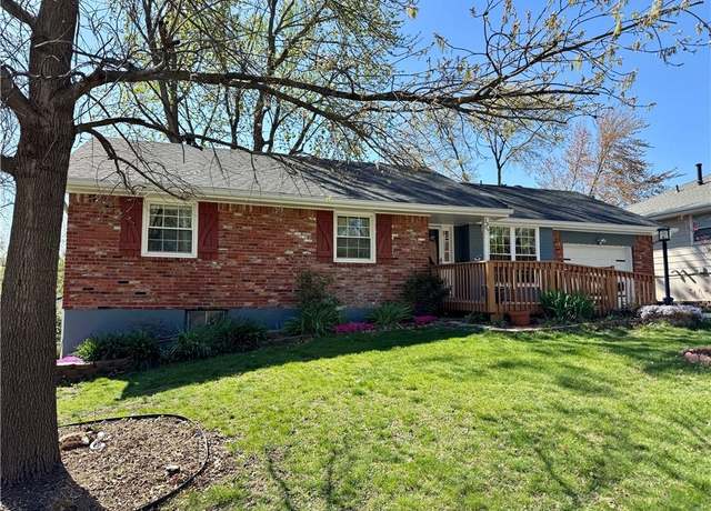 Property at 3804 S Drumm Ave, Independence, MO 64055, 3 beds, 3 baths