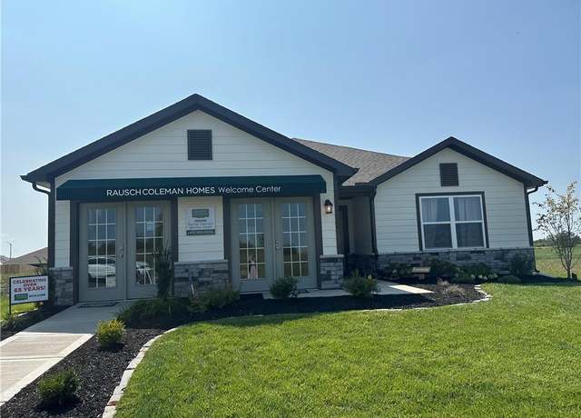 Property at 20385 W 193rd Ln, Spring Hill, KS 66083, 3 beds, 2 baths