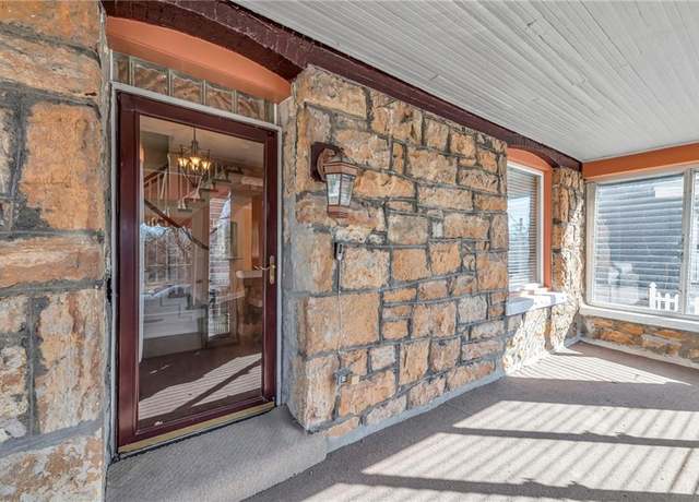 Property at 2739 Garfield Ave, Kansas City, MO 64109, 4 beds, 2 baths