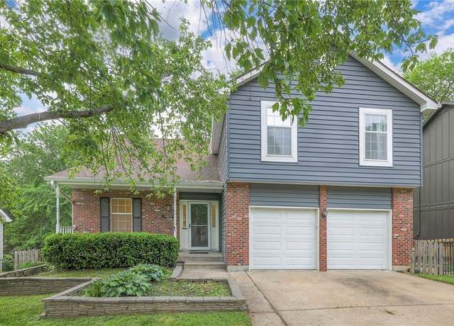 Property at 4809 Mastin St, Merriam, KS 66203, 4 beds, 3 baths