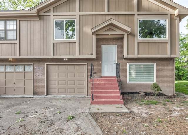 Property at 14033 Dornoch St, Grandview, MO 64030, 3 beds, 2 baths