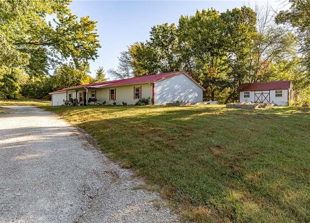 Property at 6301 SW Ana Dr, Kingston, MO 64650, 5 beds, 3 baths