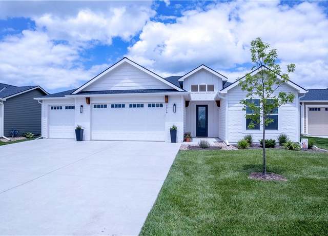 Property at 5016 Spruce St, Lawrence, KS 66049, 3 beds, 2 baths
