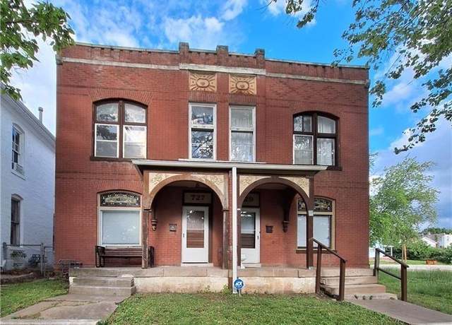 Property at 727 S 10th St, St Joseph, MO 64501, 6 beds