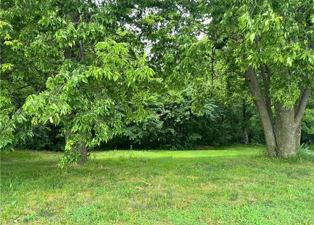 Property at Bombay Cir, Wood Heights, MO 64024
