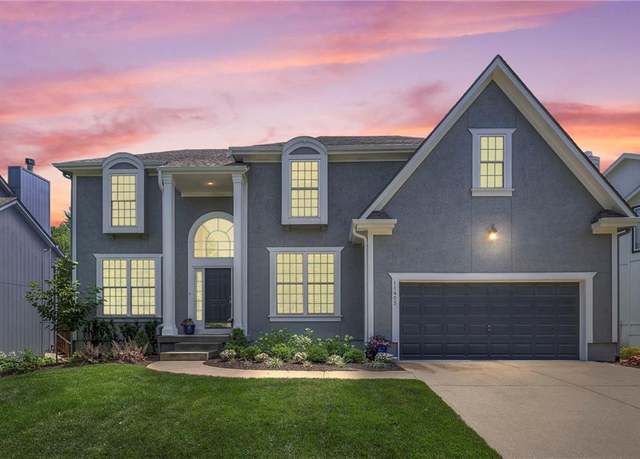 Property at 11405 W 143 Ter, Overland Park, KS 66221, 4 beds, 4.5 baths