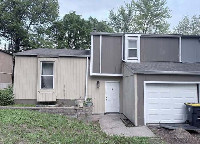 Property at 9525 Manning Ave, Kansas City, MO 64134, 2 beds, 1.5 baths