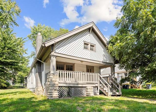 Property at 6628 Lydia Ave, Kansas City, MO 64131, 3 beds, 2 baths