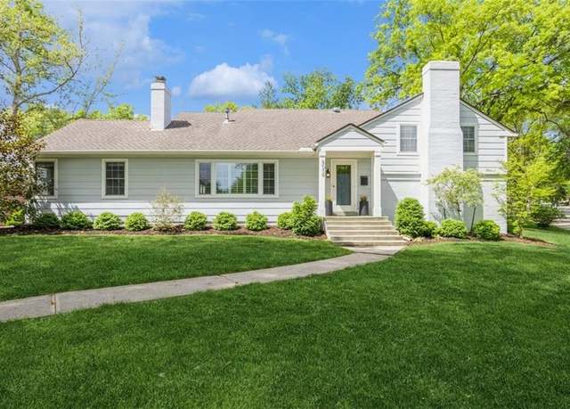 Property at 6034 Lockton Ln, Fairway, KS 66205, 4 beds, 2.5 baths