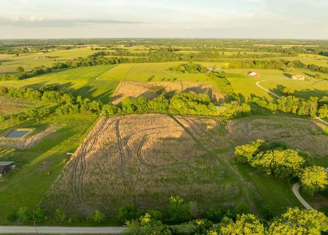 Property at 25401 S LL Ln, Garden City, MO 64747