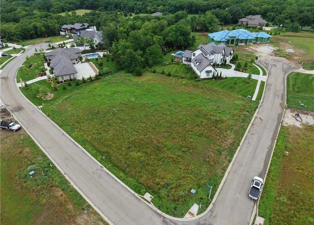 Property at 17501 W Terrydale St, Overland Park, KS 66221
