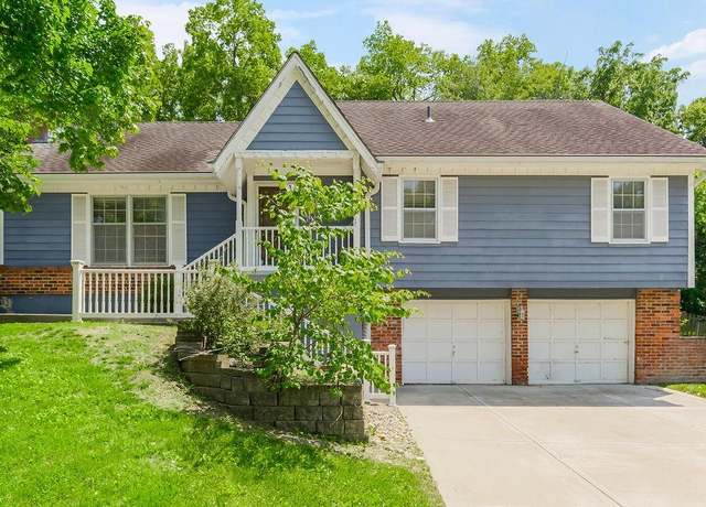 Property at 9425 E 90th Ter, Kansas City, MO 64138, 4 beds, 3 baths