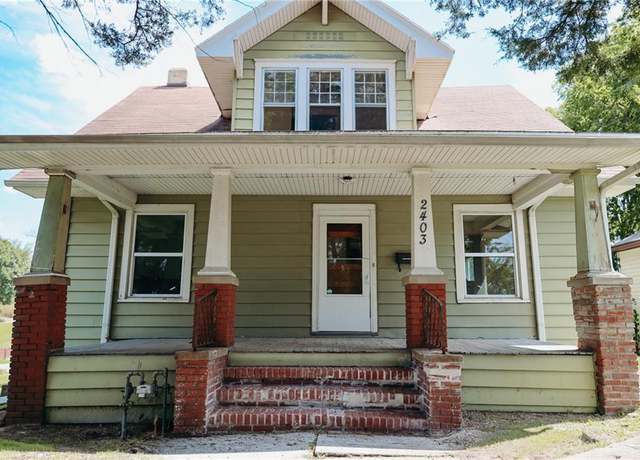 Property at 2403 S 16th St, St Joseph, MO 64503, 3 beds, 1 bath