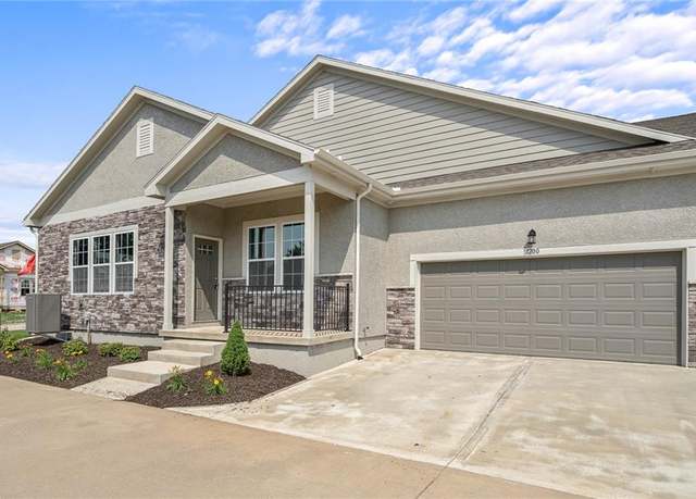 Property at 21766 W 119th Ter #1303, Olathe, KS 66061, 3 beds, 3 baths