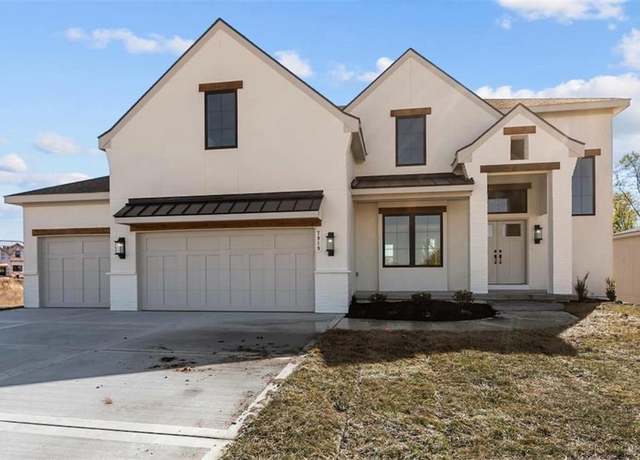 Property at 13535 NE 114th Pl, Kearney, MO 64060, 4 beds, 3.5 baths