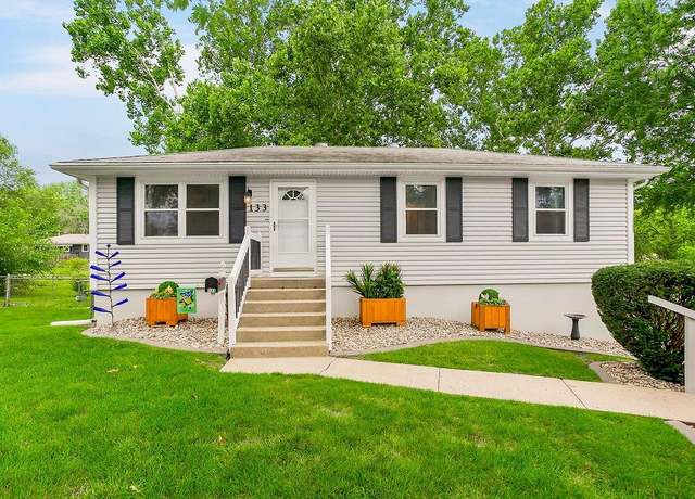 Property at 133 NW Lakeview Ct, Blue Springs, MO 64014, 3 beds, 1 bath