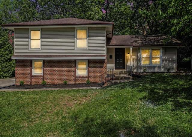 Property at 12309 Askew Dr, Grandview, MO 64030, 4 beds, 3 baths