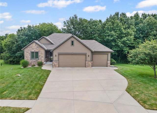 Property at 11217 Taylor Dr, Liberty, MO 64068, 4 beds, 3.5 baths