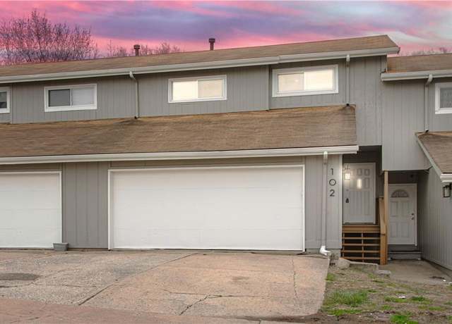Property at 616 N Water St, Liberty, MO 64068