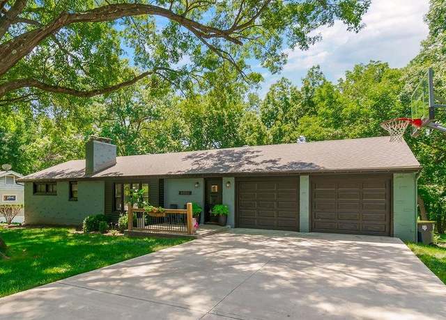 Property at 6006 NW Westwood Ln, Kansas City, MO 64151, 4 beds, 2.5 baths