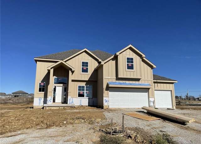 Property at 4828 NE 89th Dr, Kansas City, MO 64156, 4 beds, 3.5 baths