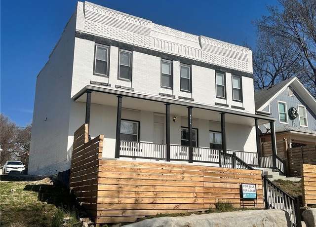 Property at 4214 E 7th St, Kansas City, MO 64124, 4 beds