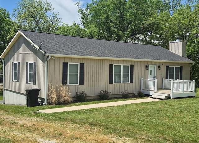 Property at 1366 Lake Viking Ter, Gallatin, MO 64640, 4 beds, 3 baths