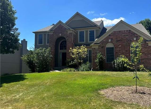 Property at 3345 W 145th Ter, Overland Park, KS 66224, 4 beds, 3.5 baths