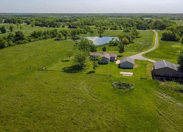 Property at 38686 Jingo Rd, Lacygne, KS 66040, 3 beds, 2 baths