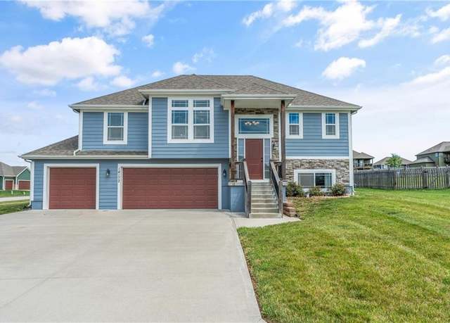 Property at 14172 Rockaway Ct, Basehor, KS 66007, 4 beds, 3 baths