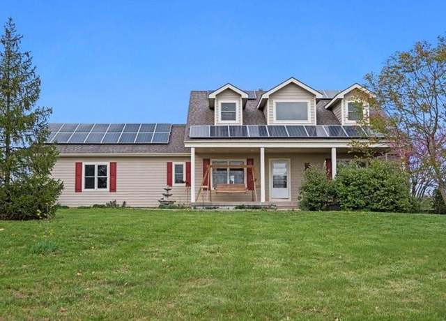 Property at 23338 Kissinger Rd, Leavenworth, KS 66048, 3 beds, 3.5 baths