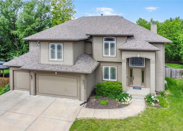 Property at 13808 Richards St, Overland Park, KS 66221, 4 beds, 3.5 baths