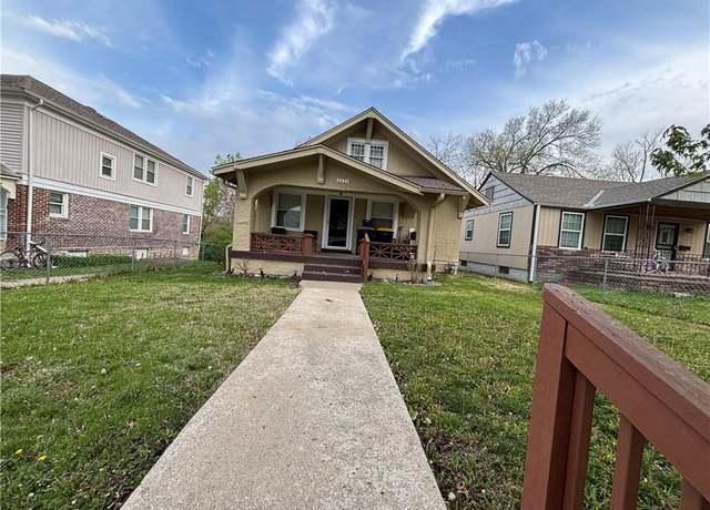 Property at 2435 E 69th Ter, Kansas City, MO 64132, 2 beds, 1 bath