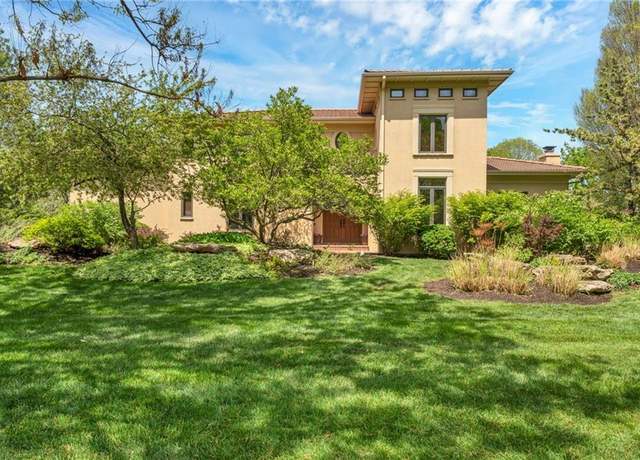 Property at 201 Fall Creek Rd, Lawrence, KS 66049, 4 beds, 5.5 baths