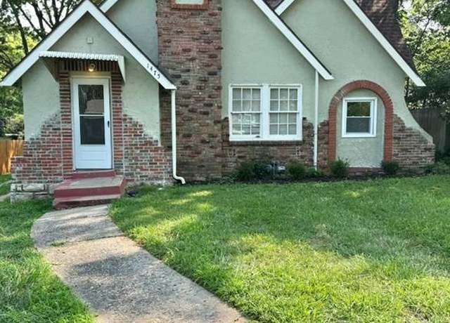 Property at 1475 E 78th St, Kansas City, MO 64131, 3 beds, 2 baths